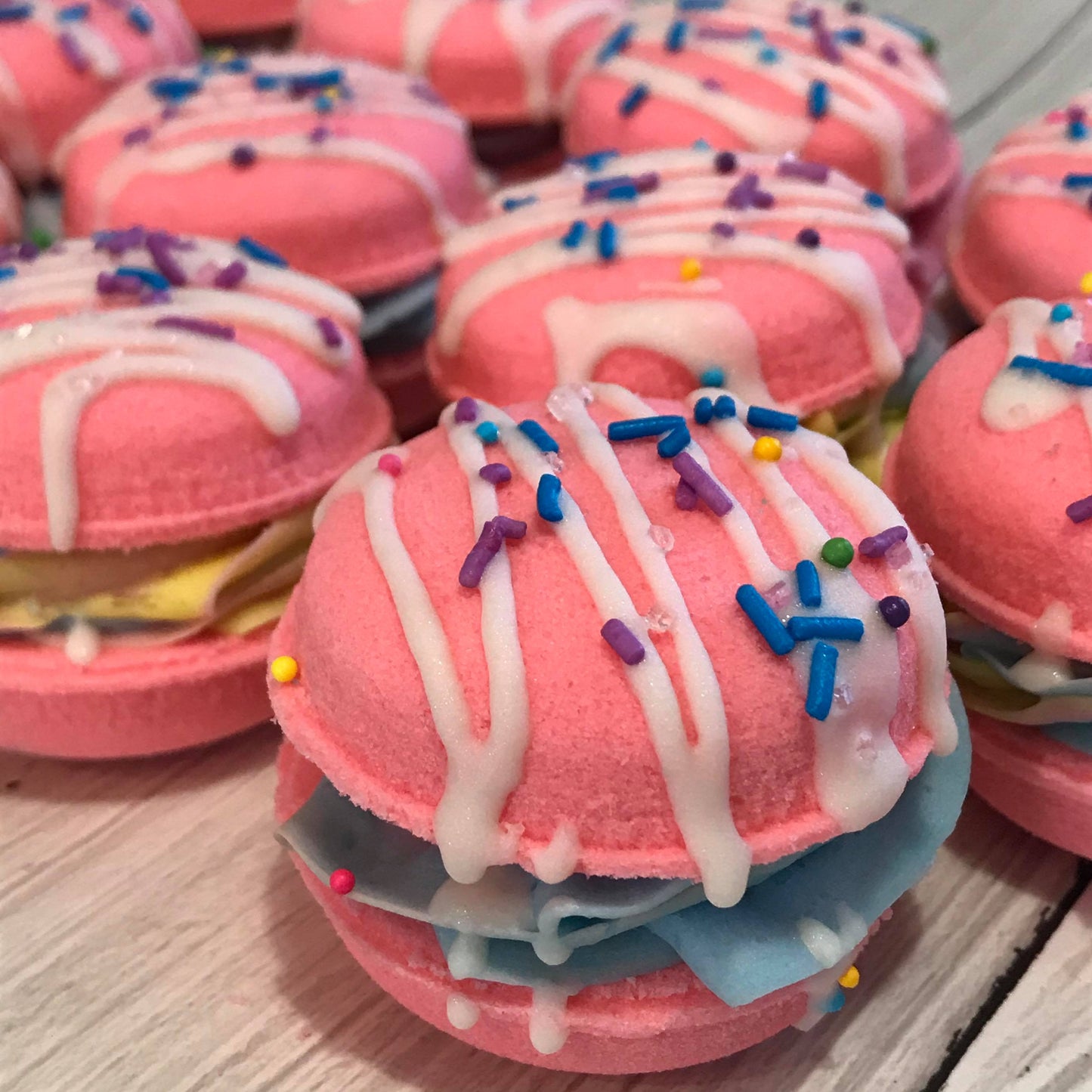 Macaroon Bath Bomb Hand Mold