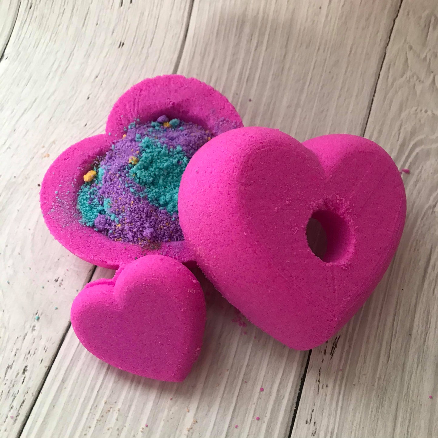 Flat Heart Bombshell Bath Bomb Hand Mold