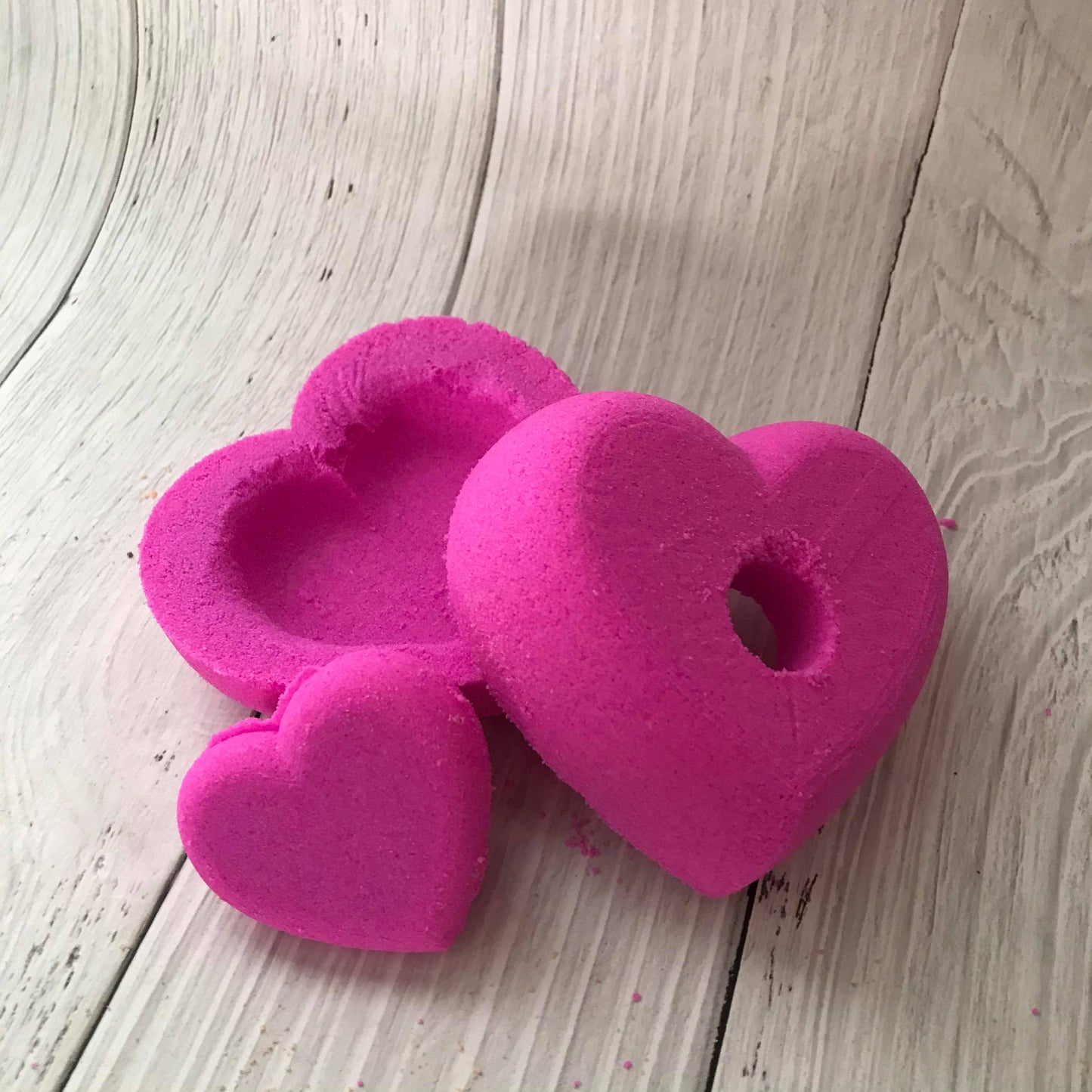 Flat Heart Bombshell Bath Bomb Hand Mold