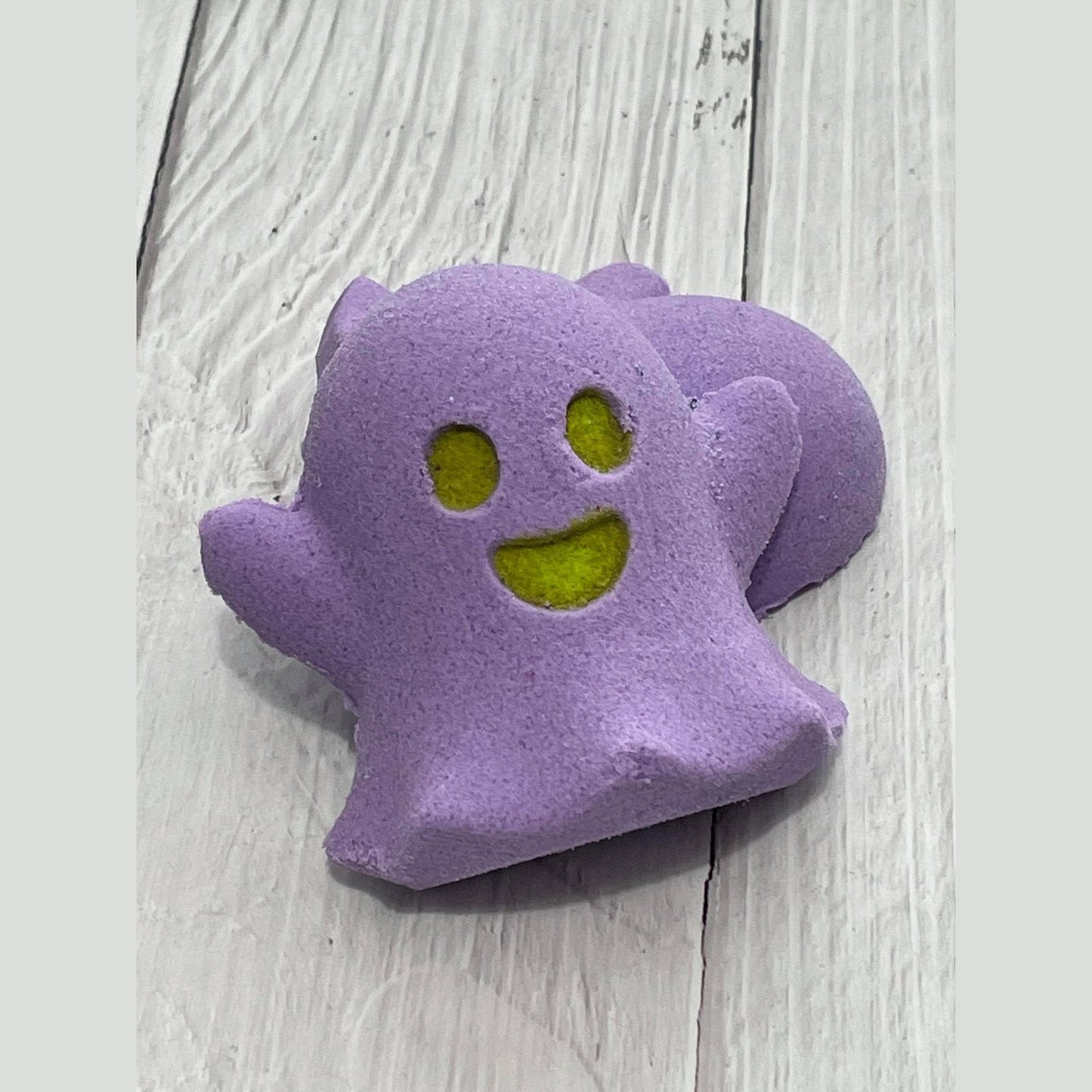 Ghost Bombshell Bath Bomb Hand Mold