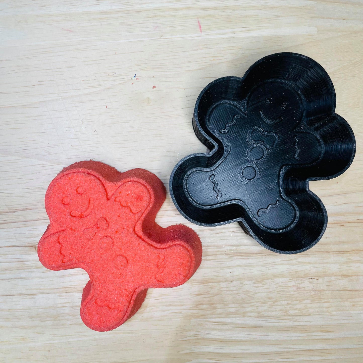 Gingerbread Man Hybrid Mold