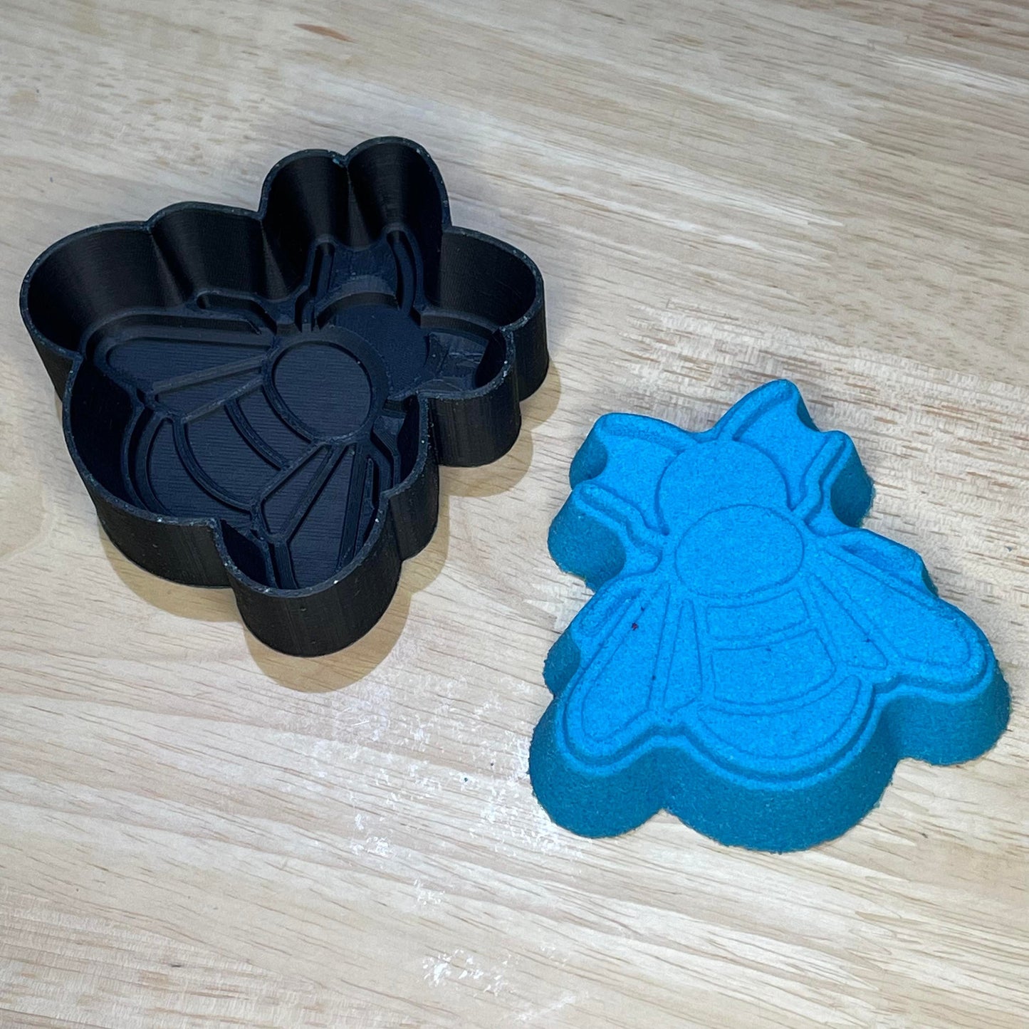 Bumblebee Hybrid Mold