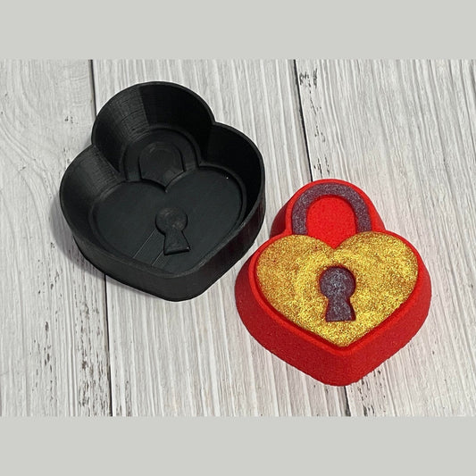 Heart Lock Hybrid Mold