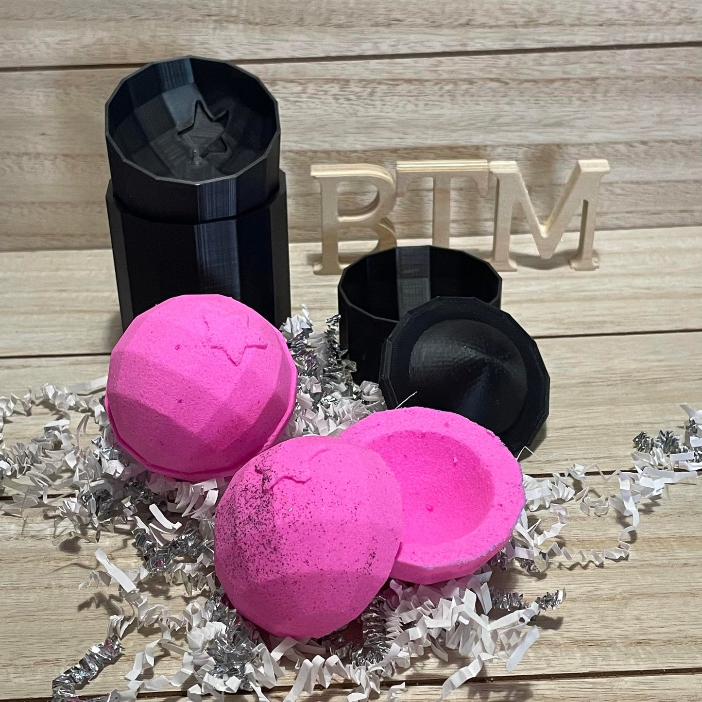 Disco Ball with Bombshell Plate Bath Bomb Hand Mold