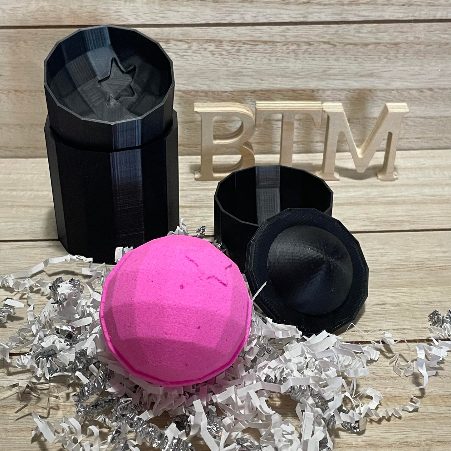 Disco Ball with Bombshell Plate Bath Bomb Hand Mold