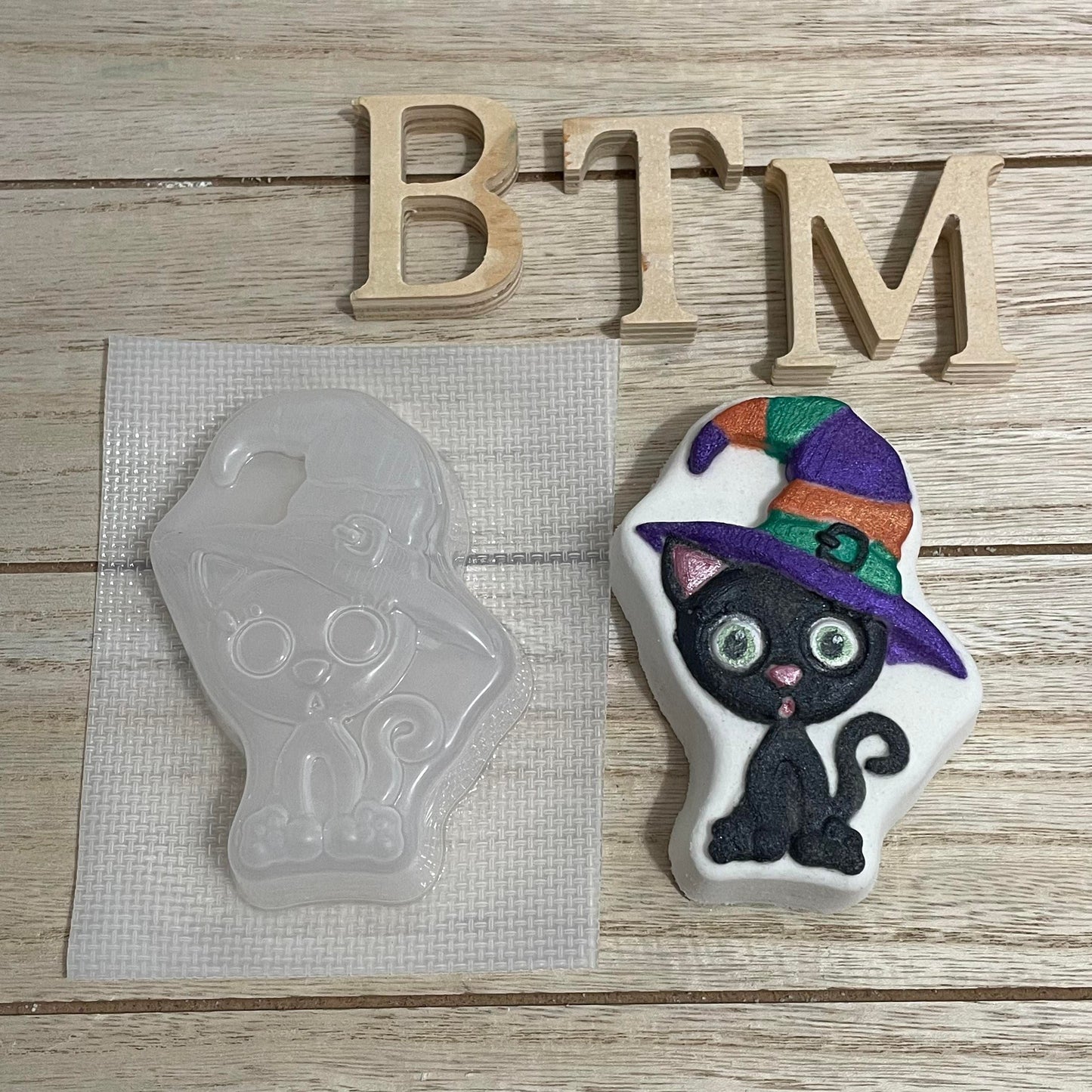 Mini Halloween Kitty Vacuum Mold