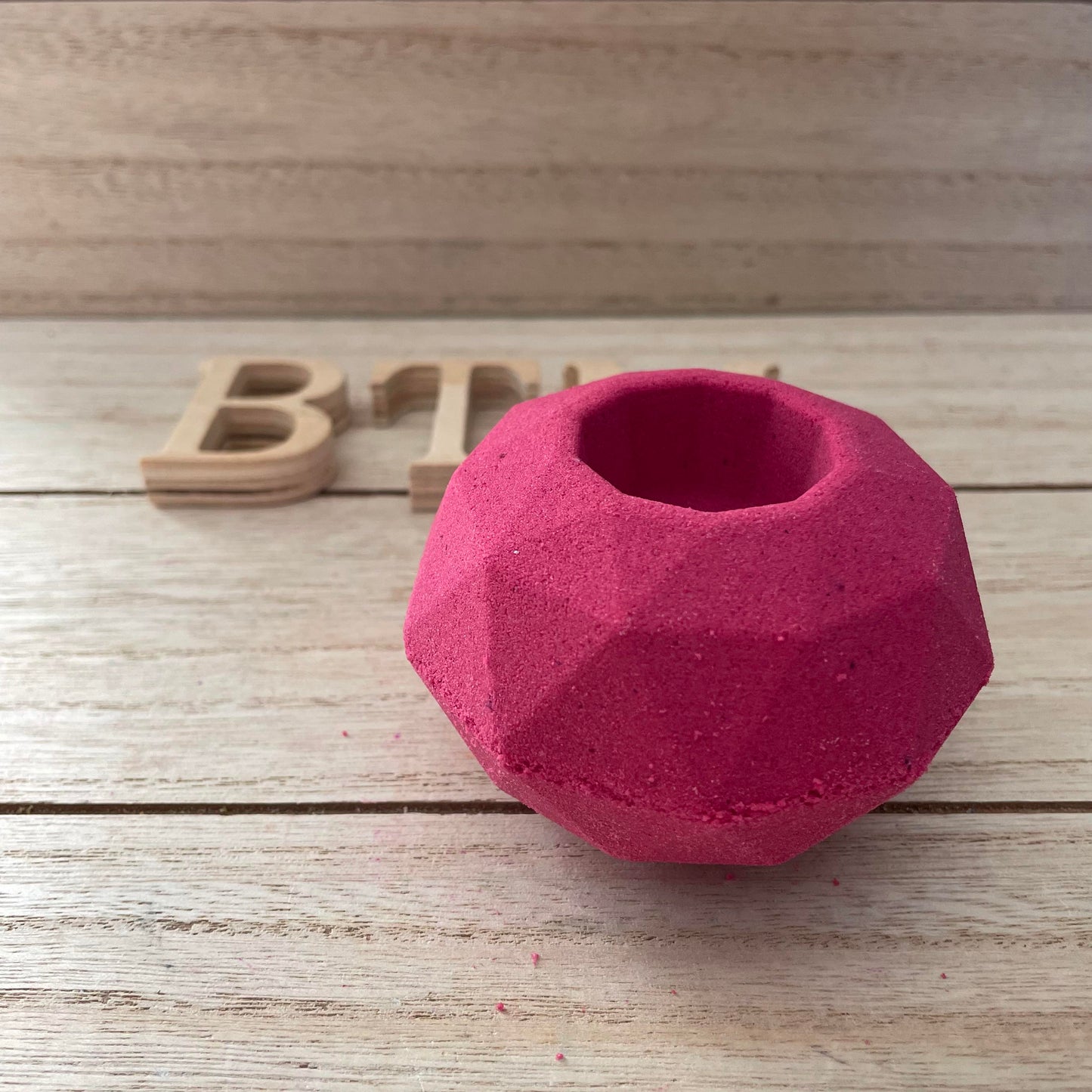 Diamond Indent Bath Bomb Hand Mold