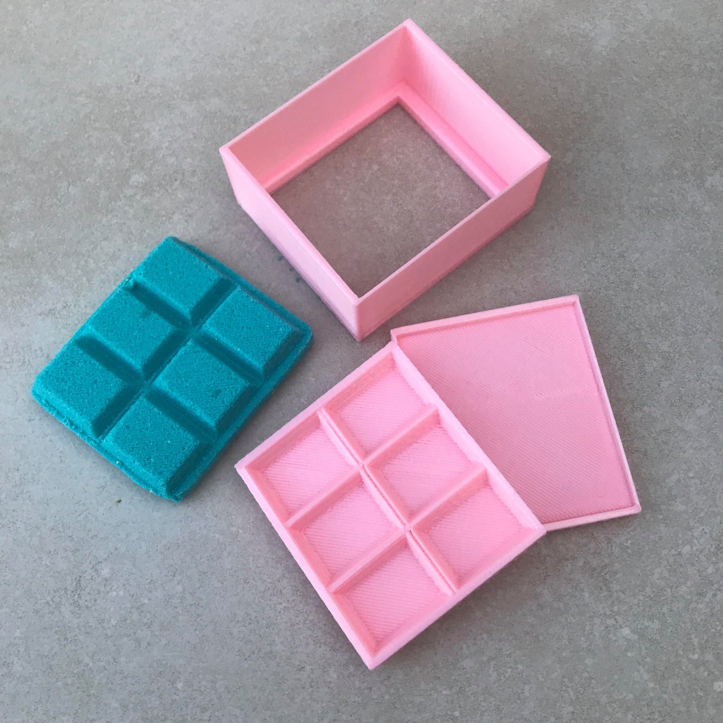 Chocolate Bar Bath Bomb Hand Mold