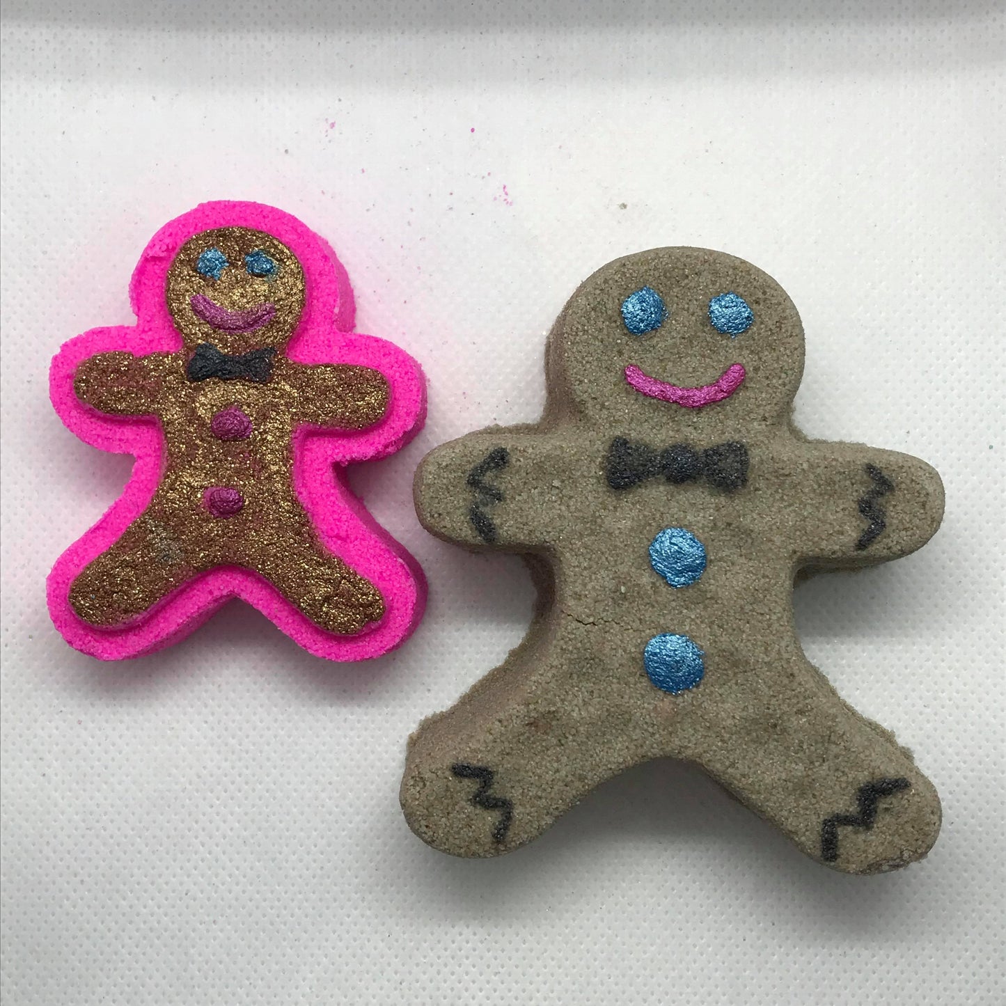 Gingerbread Bath Bomb Hand Mold