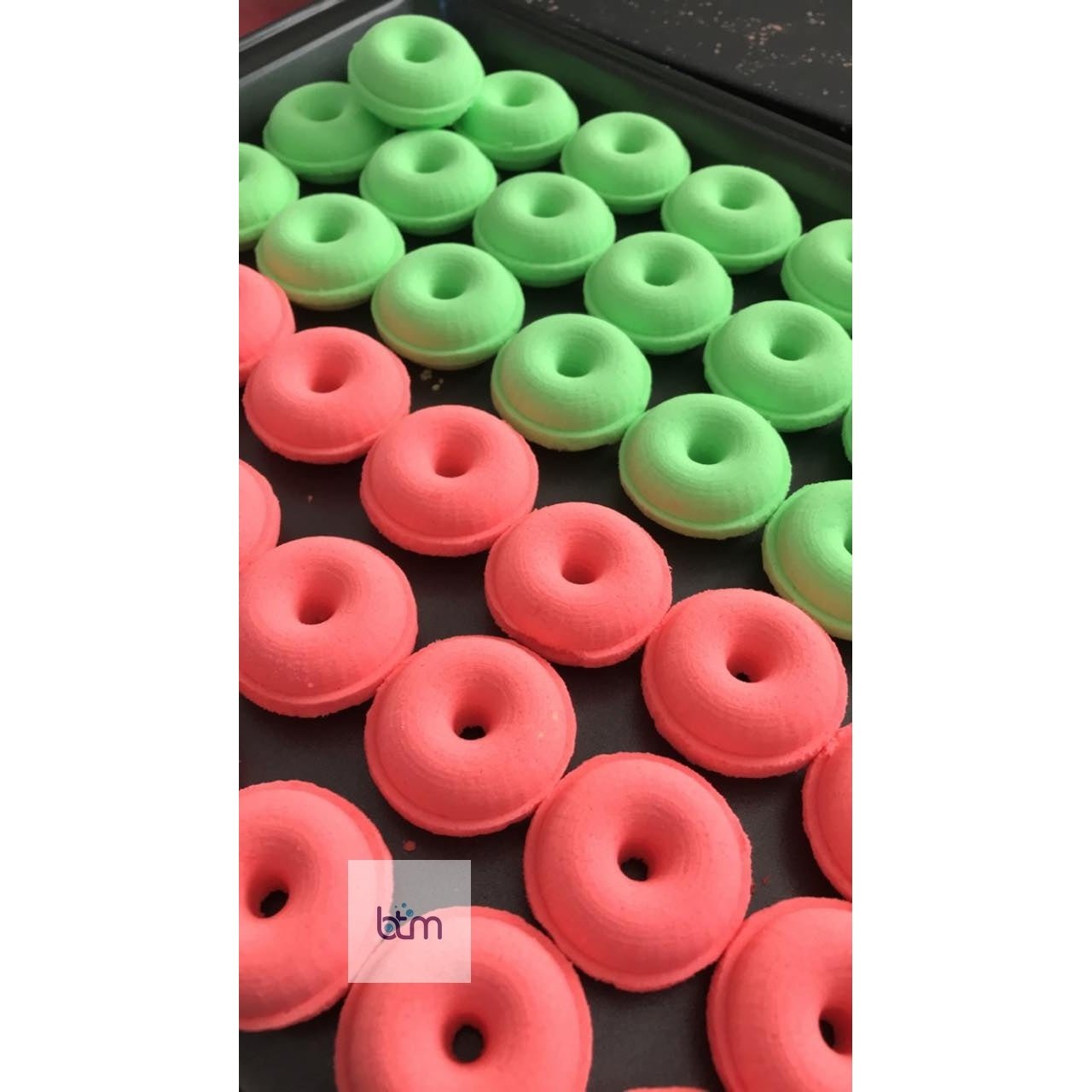 Mini Donut Bath Bomb Hand Mold