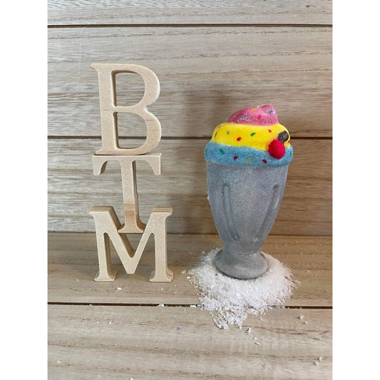 Milkshake Bombshell Hand Mold