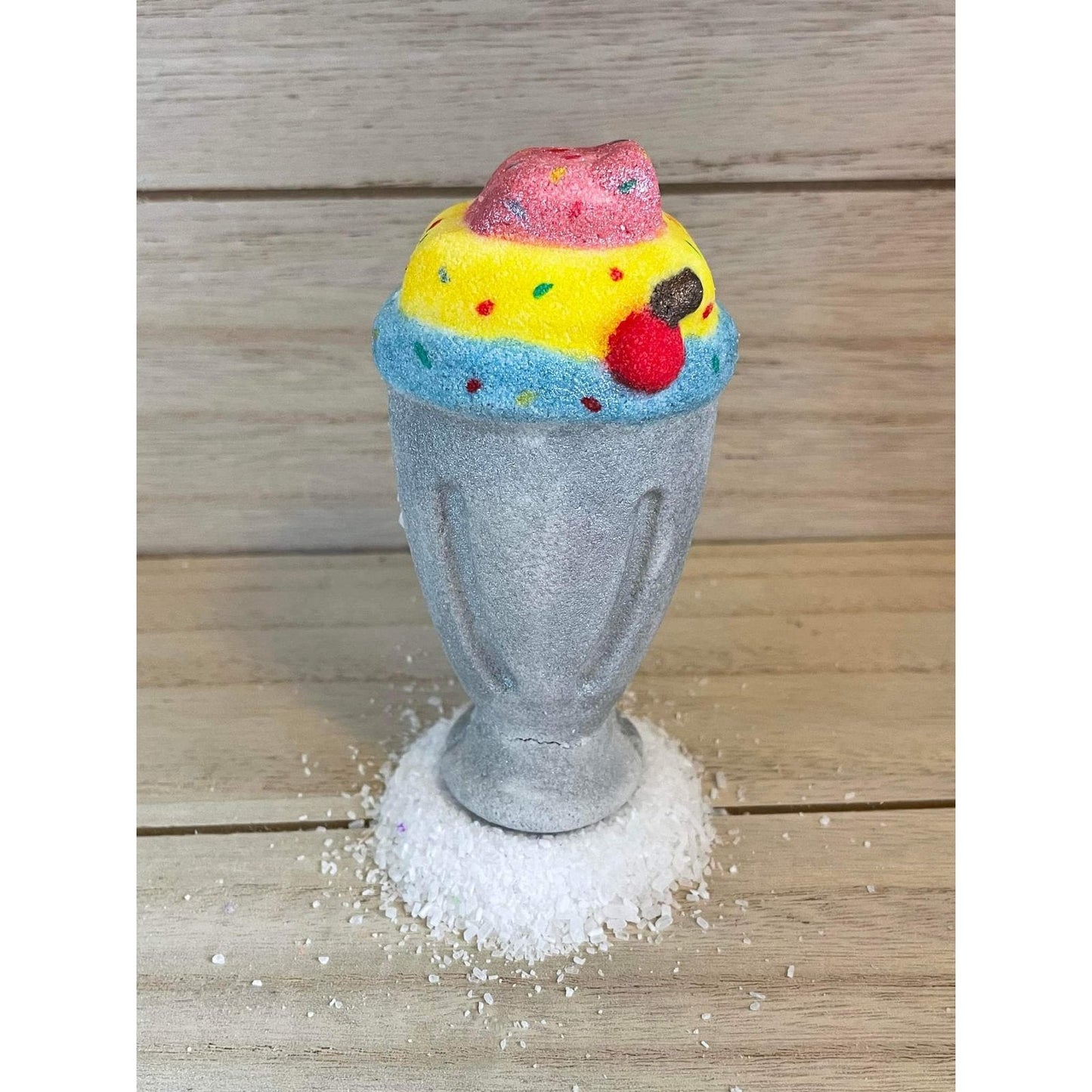 Milkshake Bombshell Hand Mold
