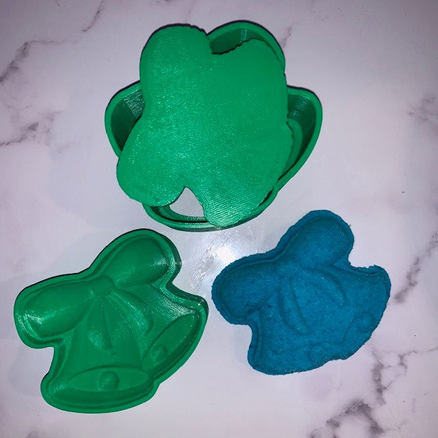 Christmas Bells Bath Bomb Hand Mold