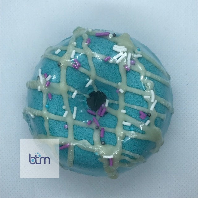 Donut Bath Bomb Hand Mold