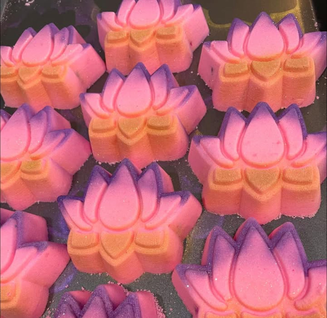 Lotus Hybrid Mold