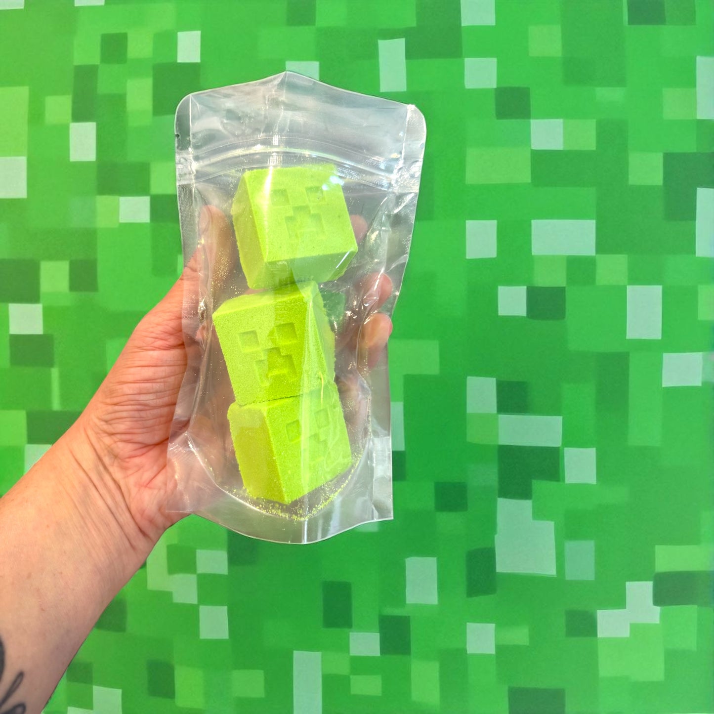 Green Block - With Toy - Bath Bombs