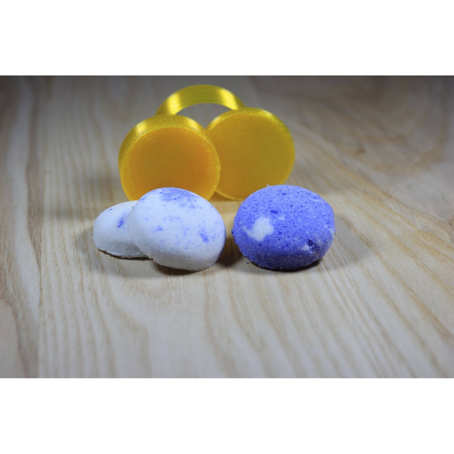 Macaroon Bath Bomb Hand Mold