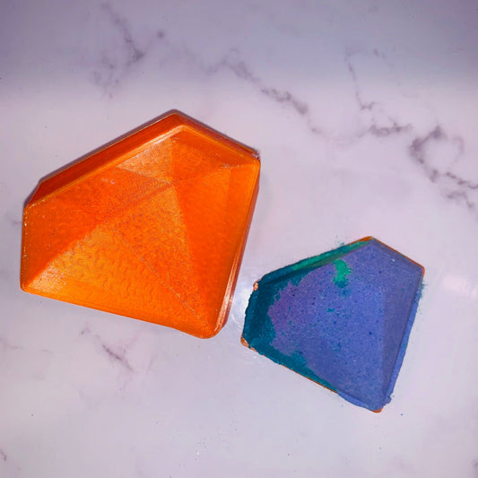 Half Diamond Bath Bomb Hand Mold