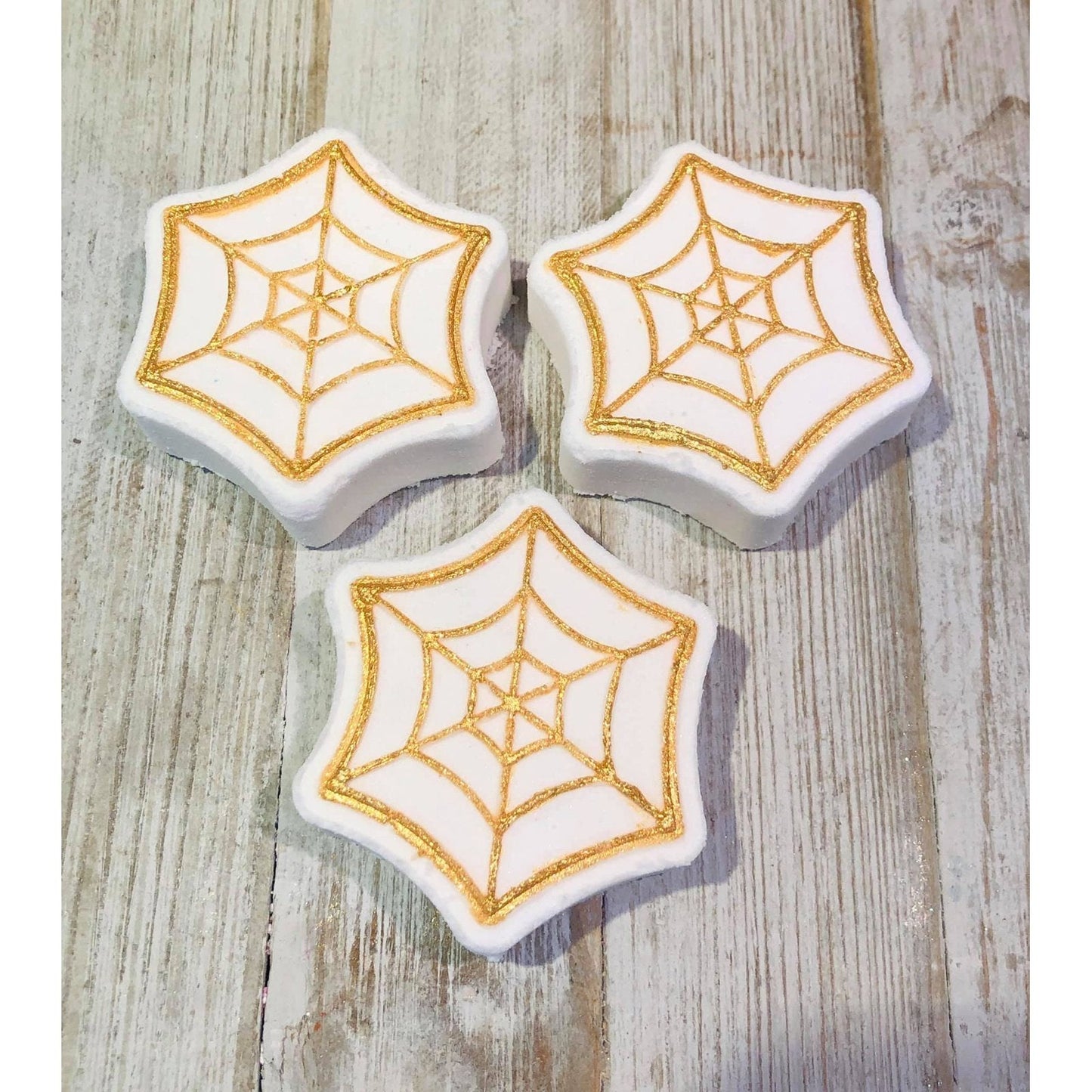 Spiderweb Mini Bath Bomb Hand Mold