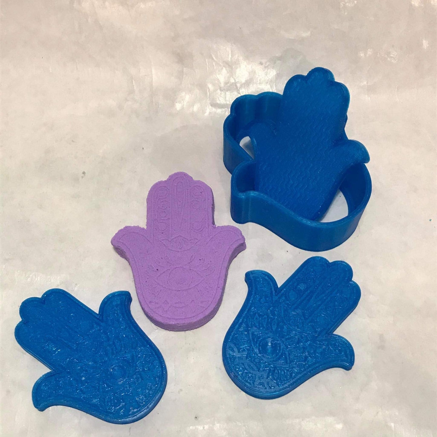 Handsma Bath Bomb Hand Mold
