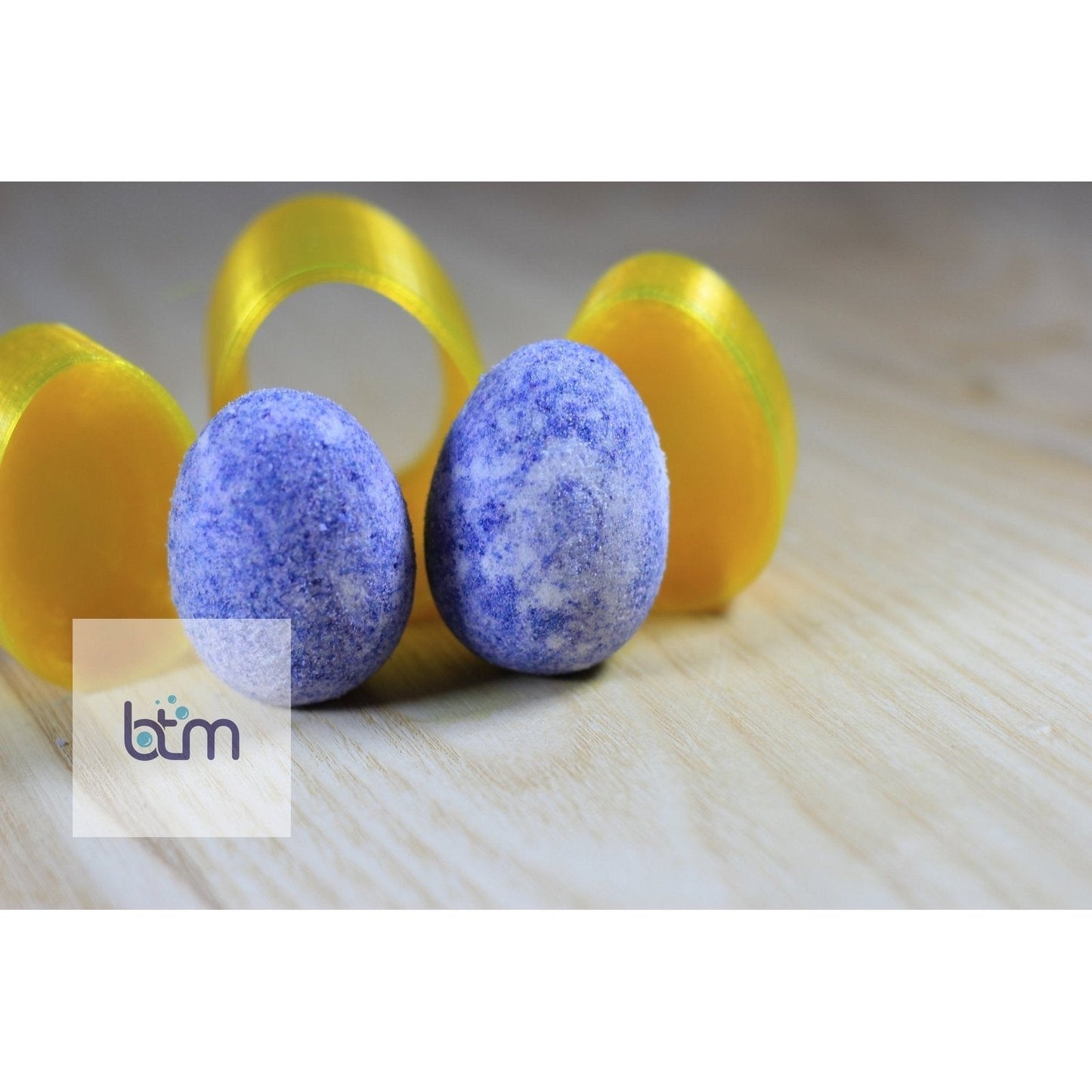 Egg ( Vertical Saturn Ring) Bath Bomb Hand Mold