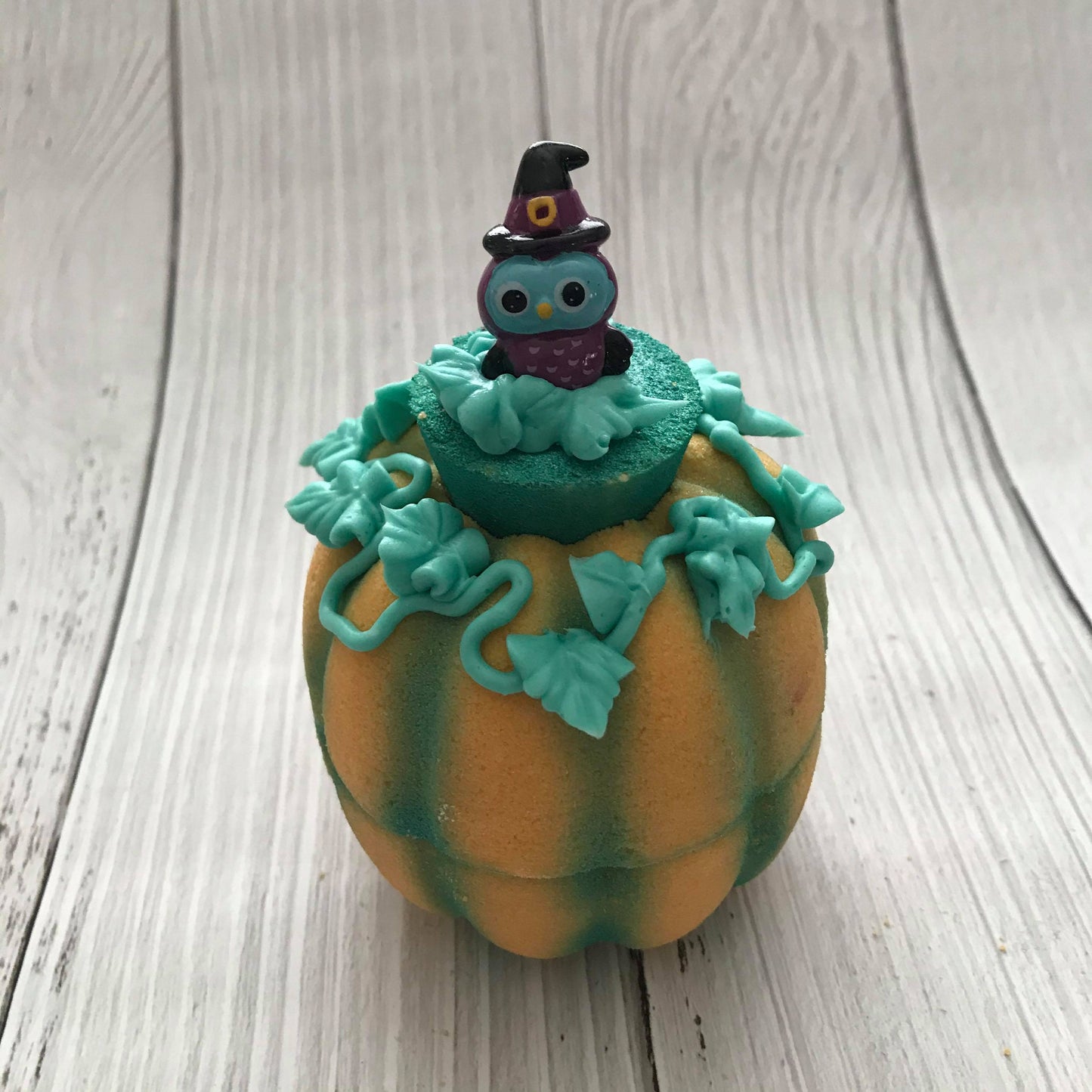 Pumpkin Bombshell Bath Bomb Hand Mold