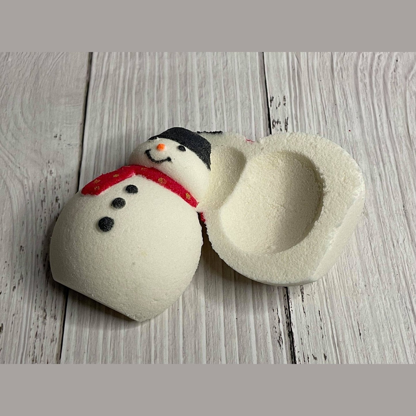 Snowman Bombshell Bath Bomb Hand Mold