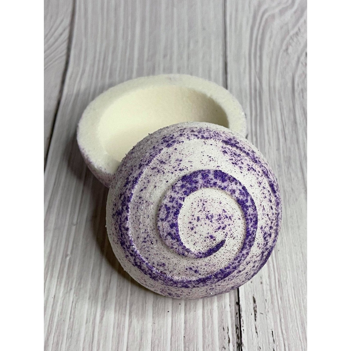 Designed Bases for Rounds / Bombshells Bath Bomb Hand Mold