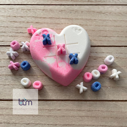 Tic-Tac-Toe Heart Hybrid Mold