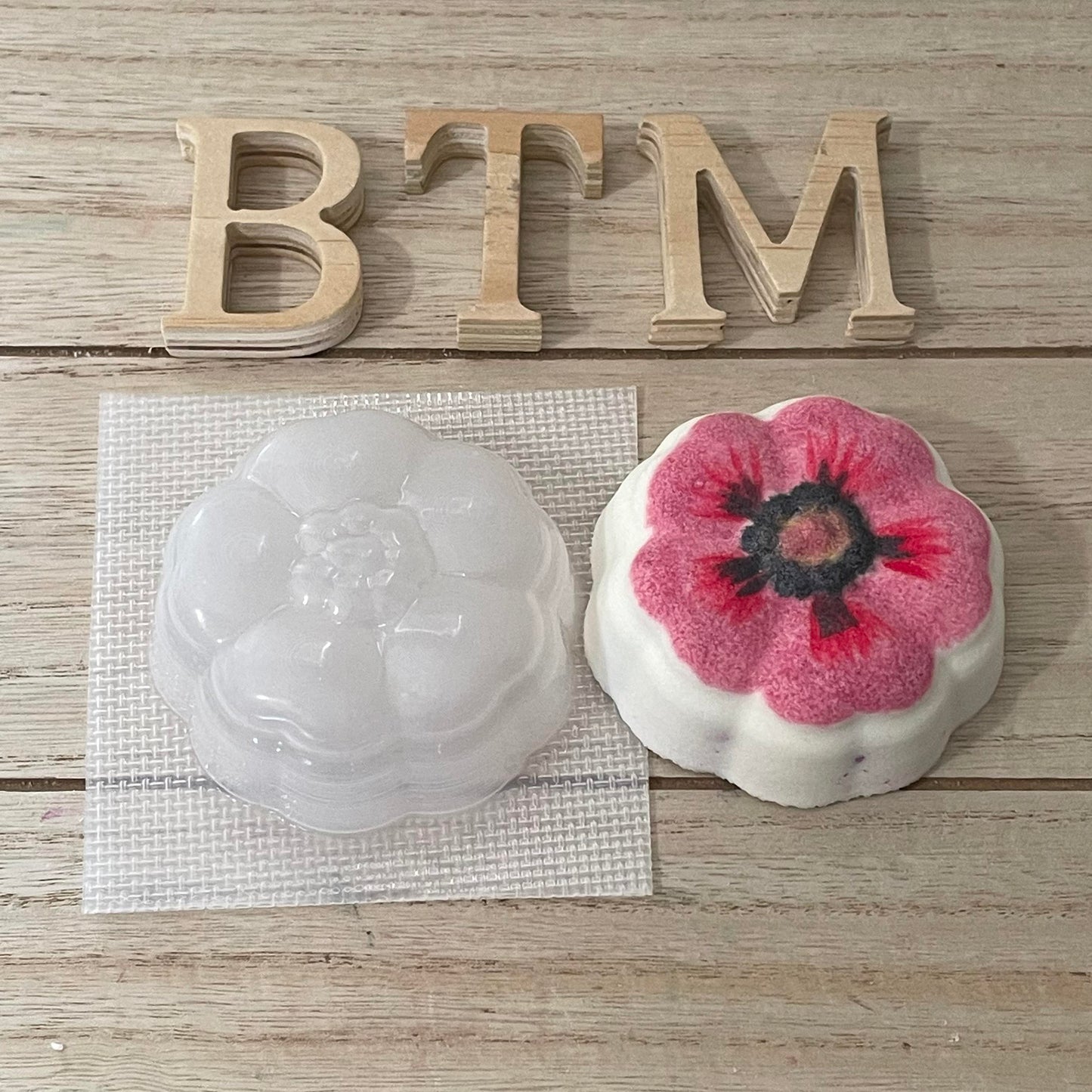 Round Poppy Mold Series