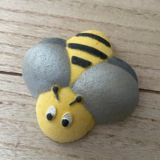 Cute Baby Bee Hybrid Mold