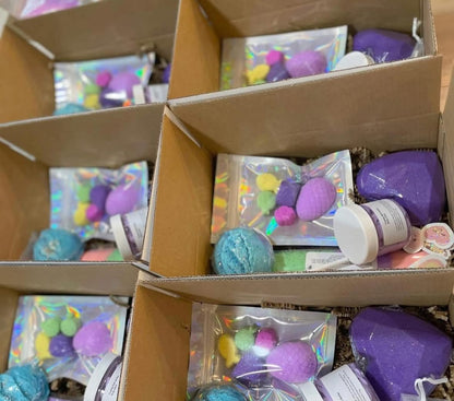 Mystery Kiddo -Bath Bomb - Valentine Boxes