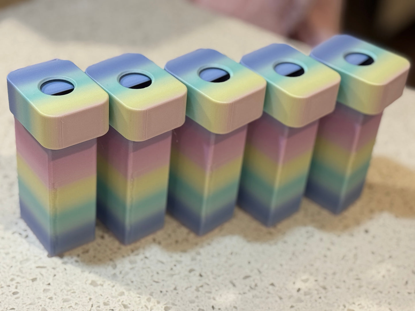 Pop N Fizz - Bath Bomb Dispenser