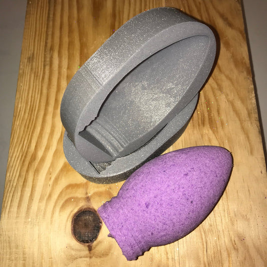 Christmas Bulb Bath Bomb Hand Mold