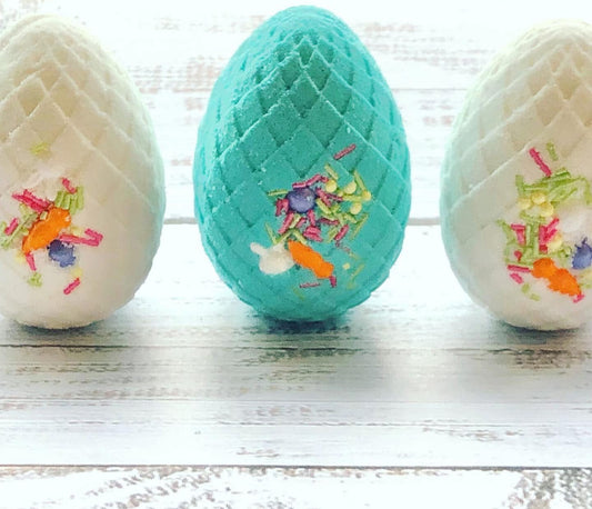Dragon's Egg Bombshell Bath Bomb Hand Mold