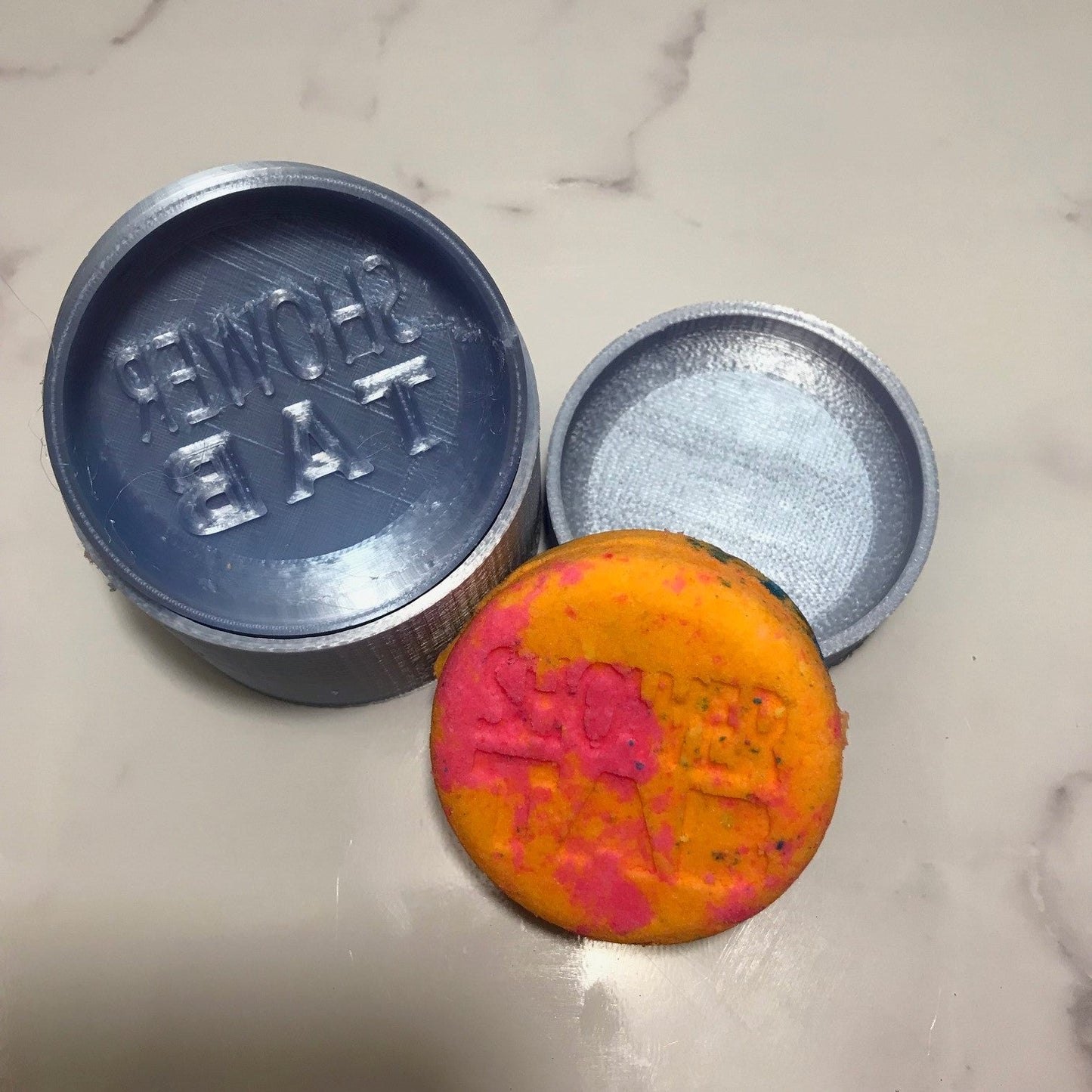 Shampoo & Conditioner Bath Bomb Press Mold