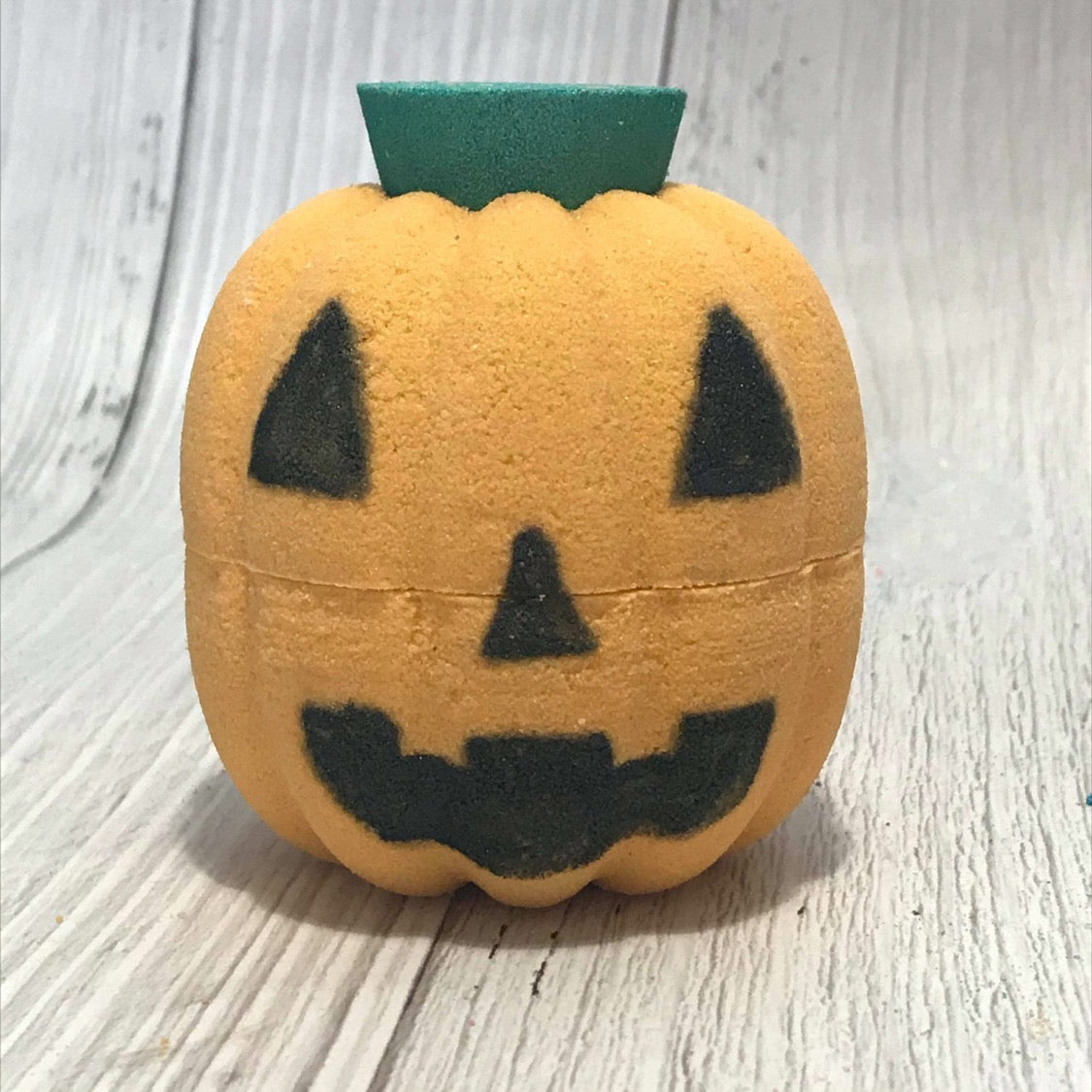 Pumpkin Bombshell Bath Bomb Hand Mold