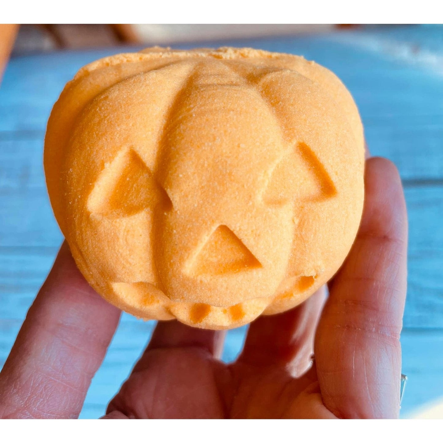 Jack O’Lantern Bath Bomb Hand Mold